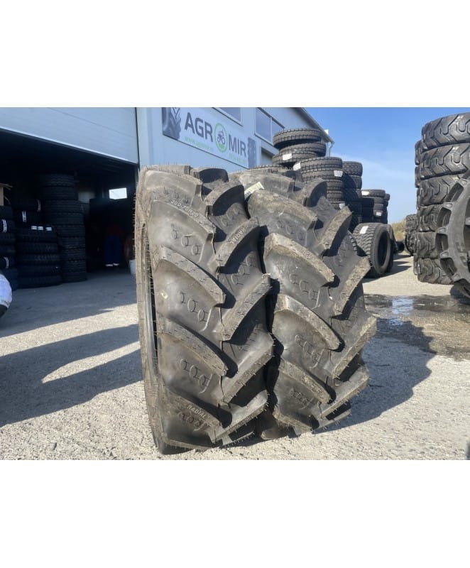 300/70 r20 bkt agrimax rt765 120a8/b tl 3007020 - imagine 4