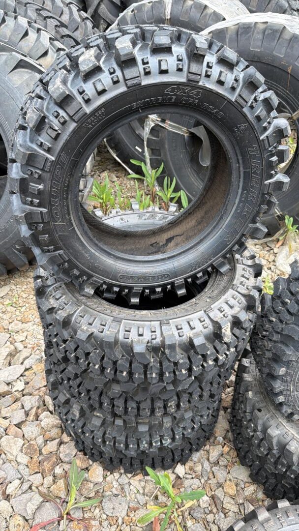 ANVELOPA 195/80 R15 EQUIPE TREKKER SIMEX TL
