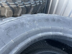 Anvelopa mitas 335/80 r20 136b/147a2 em-01 tl