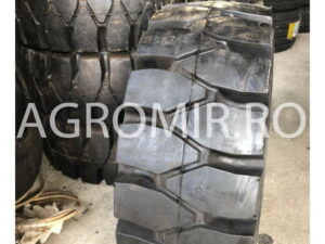 Anvelope 18x7-8 solid