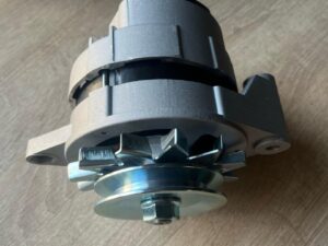 Alternator cu releu incorporat 12V/36A UTB U-650