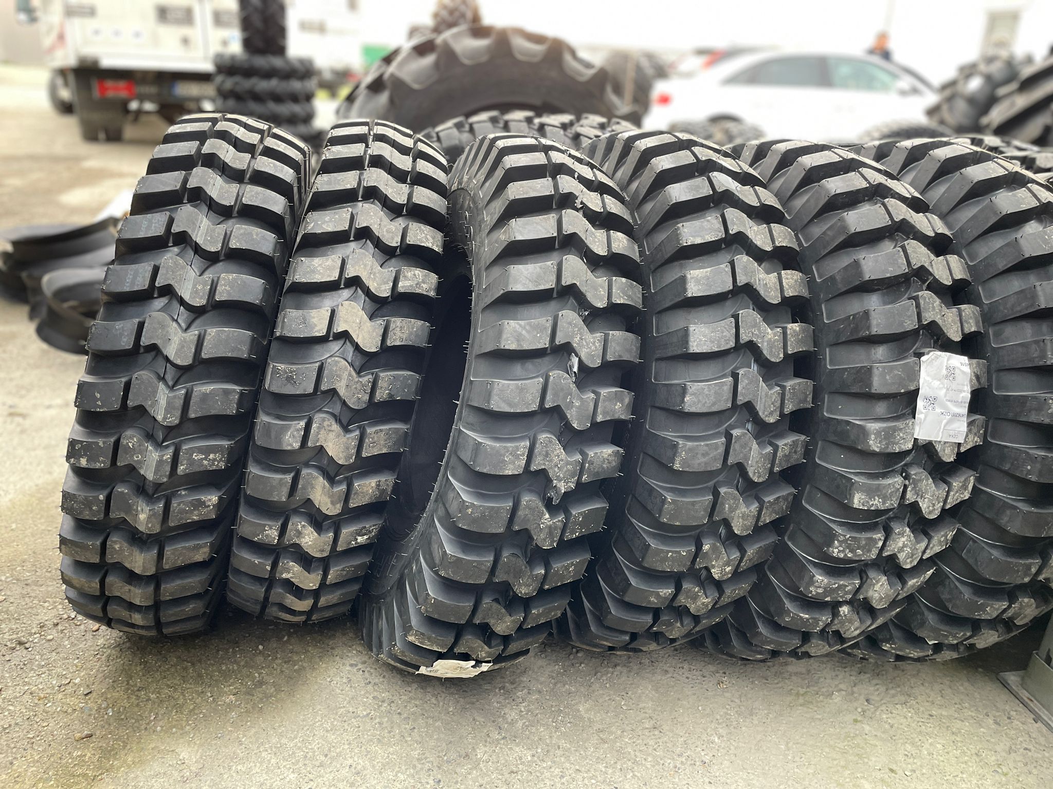 Anvelopa 9.00-16 OZKA KNK26 14PR REM 124A8 TT