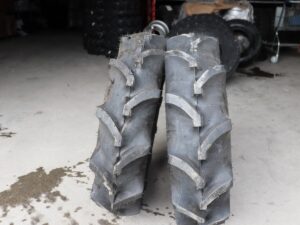 ANVELOPA 8-16 BKT TR144 6PR TT