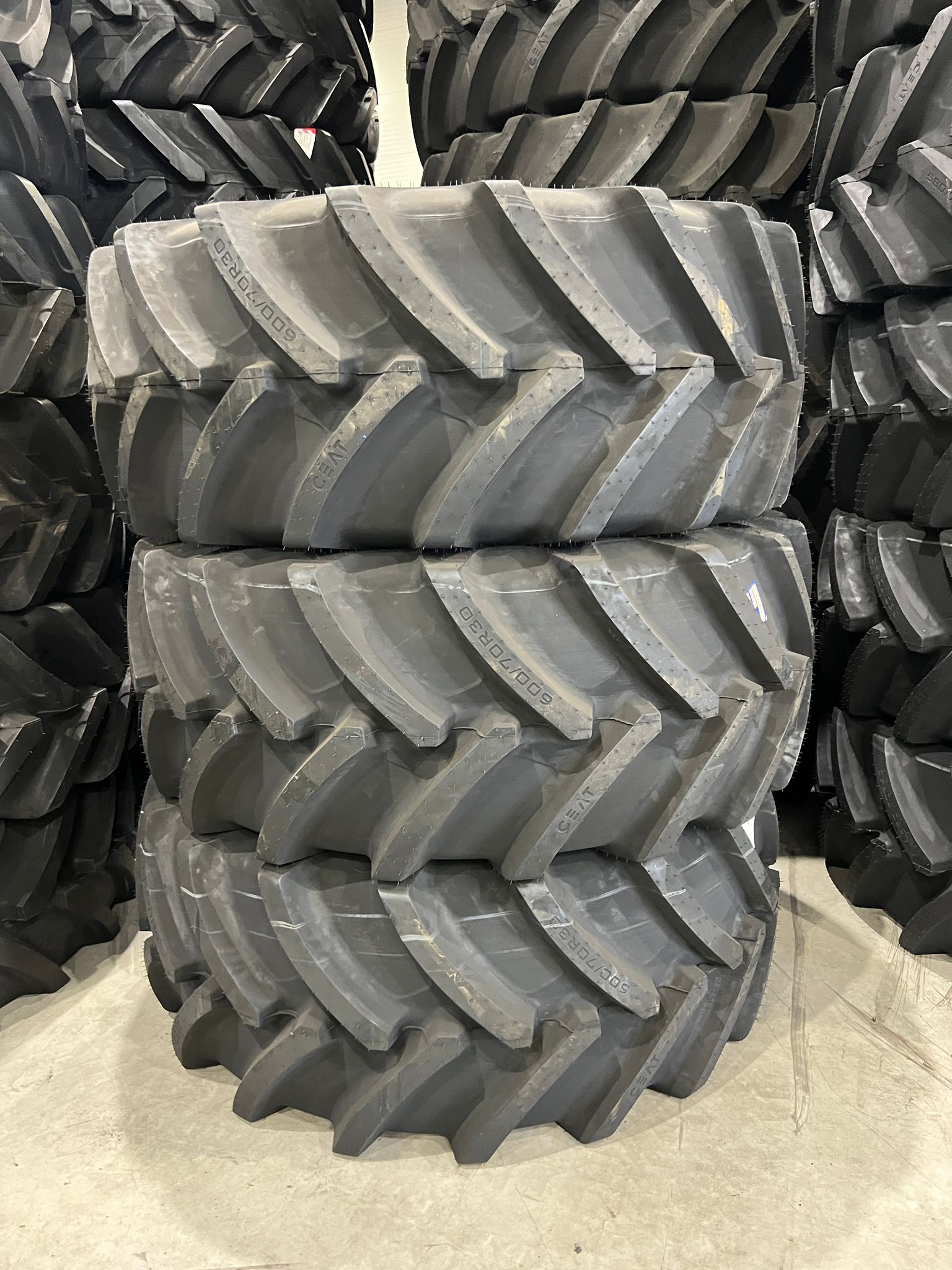 Anvelopa 600/70 R30 Ceat Farmax R70 158D TL