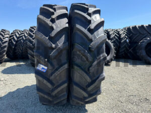 Anvelopa 340/85 R36 CEAT FARMAX R85 135A8/132D TL (13.6R36)