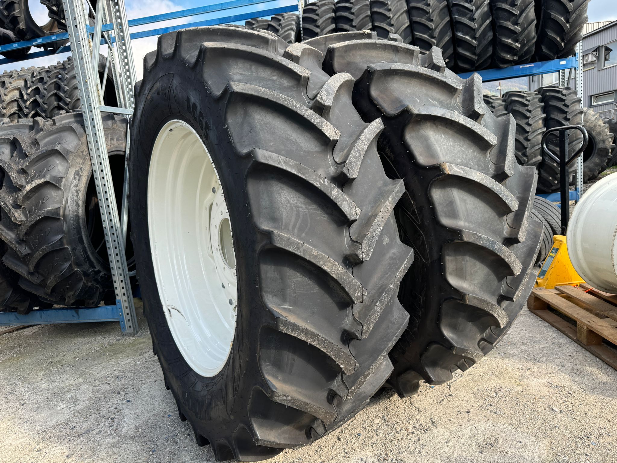 540/65R38 Mitas AC-65 147D/150A8 TL (janta separat)