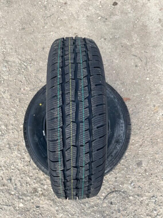 195/75 R16C 107/105R GRENLANDER WINTER GL989