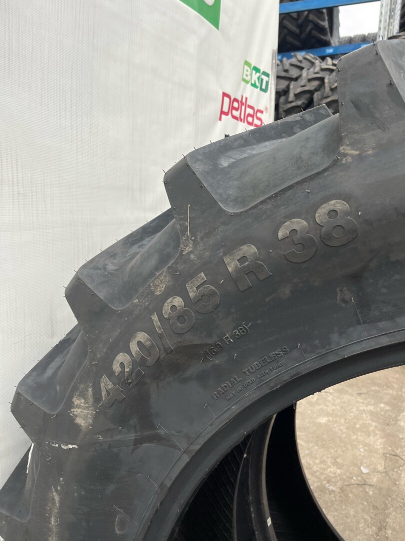 ANVELOPA 420/85 R38 (16.9R38) VREDESTEIN TRAXION 85 II 144A8 TL - imagine 2