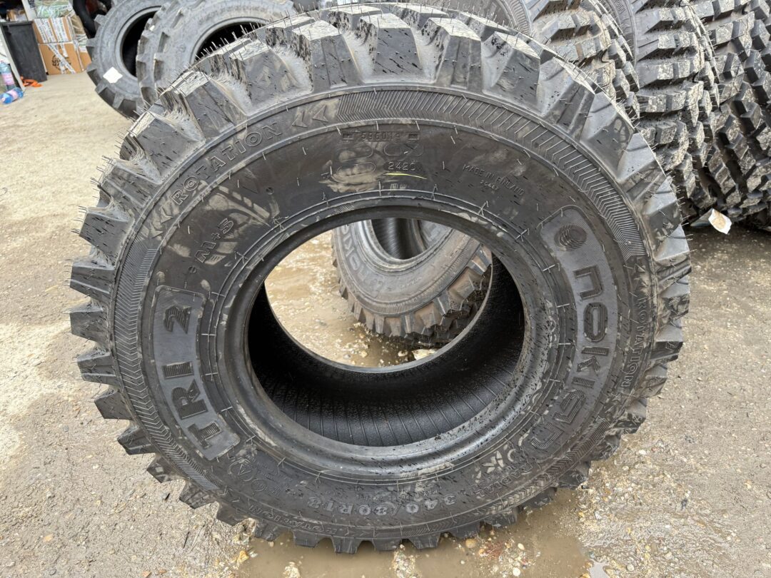 ANVELOPA 300/80 R24 NOKIAN TRI 2 133A8 TL stoc limitat - imagine 2