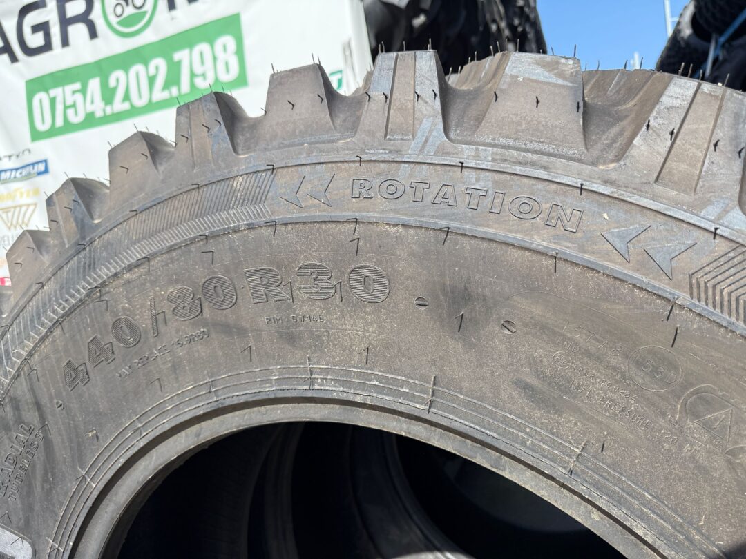 ANVELOPA 440/80 R30 NOKIAN TRI 2 157A8/153D M+S ( DOT 2020 ) - imagine 3