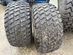 Anvelopa 31x13.5-15 TITAN MULTI TRAC 4 PLY cu Janta