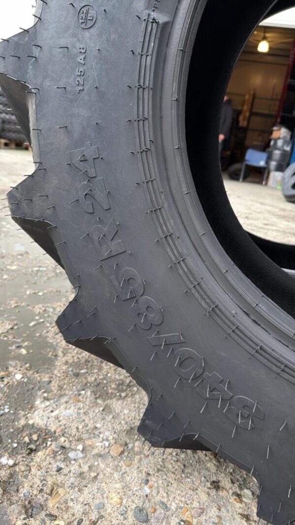 ANVELOPA 340/85 R24 OZKA AGROLOX 125A8/122B TL (13.6R24) - Agromir